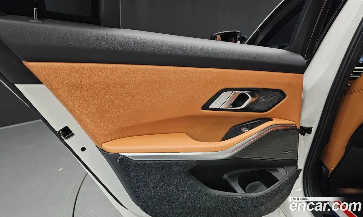 BMW 3 серия 2024 2.0 автомат (гидро), фото 15 BMW 3 серия 2024 2.0 автомат (гидро), фото 15