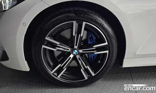 BMW 3 серия 2024 2.0 автомат (гидро), миниатюра 5 BMW 3 серия 2024 2.0 автомат (гидро), миниатюра 5