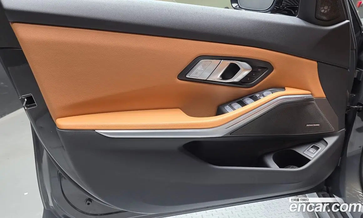 BMW 3 серия 2025 2.0 автомат (гидро), фото 14