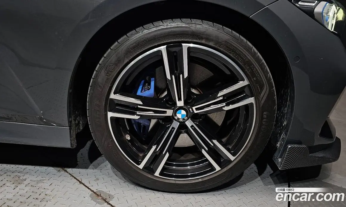 BMW 3 серия 2025 2.0 автомат (гидро), фото 7