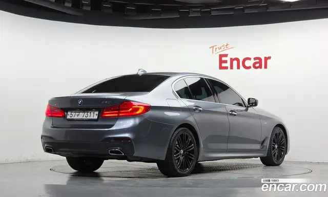 BMW 5 серия 2018 2.0 автомат (гидро), миниатюра 2 BMW 5 серия 2018 2.0 автомат (гидро), миниатюра 2