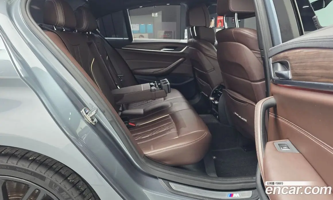 BMW 5 серия 2018 2.0 автомат (гидро), фото 18 BMW 5 серия 2018 2.0 автомат (гидро), фото 18