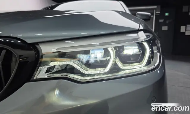 BMW 5 серия 2018 2.0 автомат (гидро), миниатюра 8 BMW 5 серия 2018 2.0 автомат (гидро), миниатюра 8
