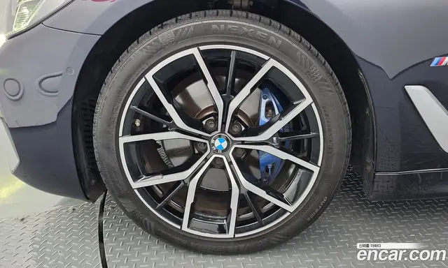 BMW 5 серия 2021 2.0 автомат (гидро), миниатюра 5 BMW 5 серия 2021 2.0 автомат (гидро), миниатюра 5