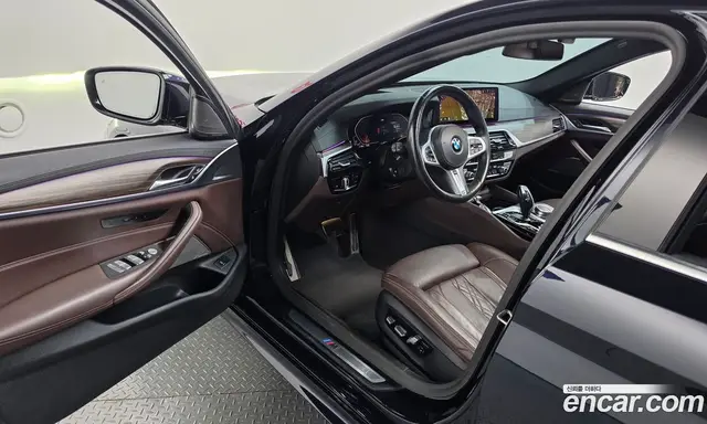 BMW 5 серия 2021 2.0 автомат (гидро), миниатюра 10 BMW 5 серия 2021 2.0 автомат (гидро), миниатюра 10