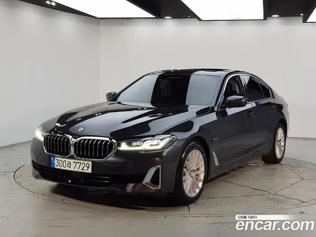 BMW 5 серия, 2022, 52 743 км