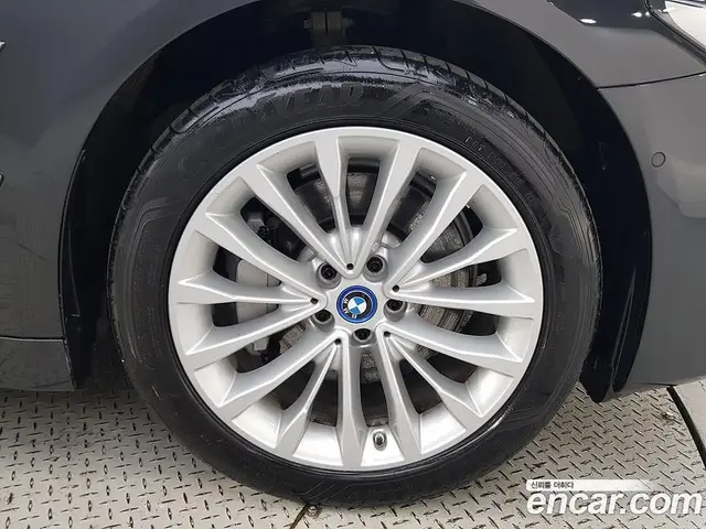 BMW 5 серия 2022 2.0 автомат (гидро), миниатюра 5