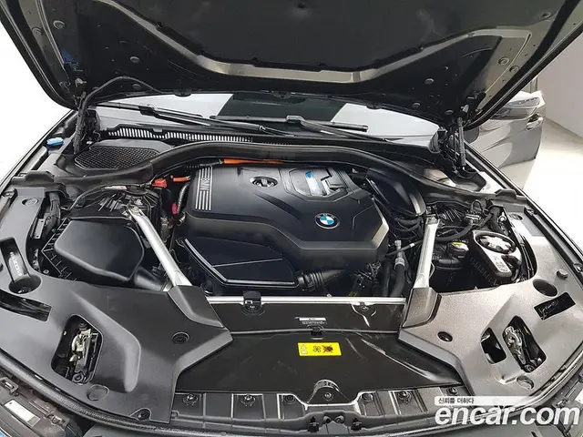 BMW 5 серия 2022 2.0 автомат (гидро), миниатюра 6