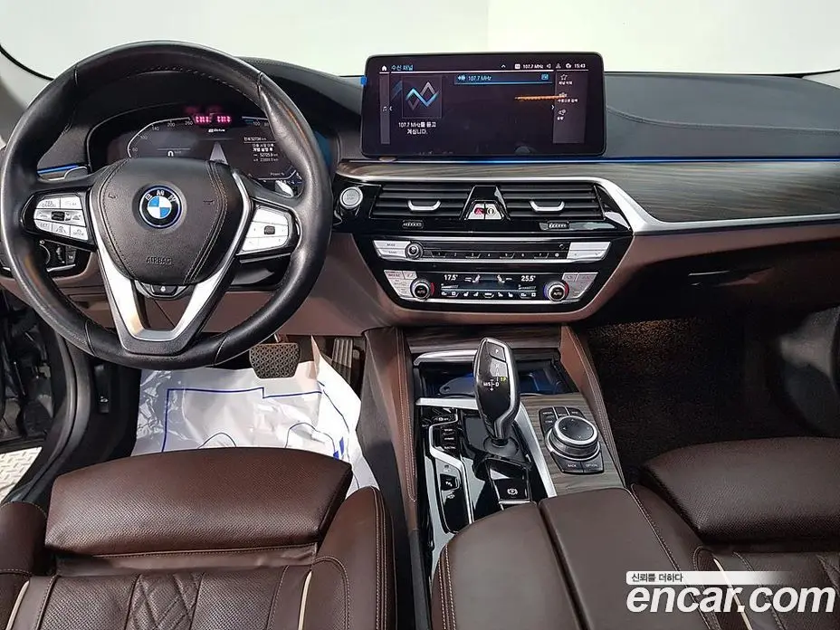 BMW 5 серия 2022 2.0 автомат (гидро), фото 7