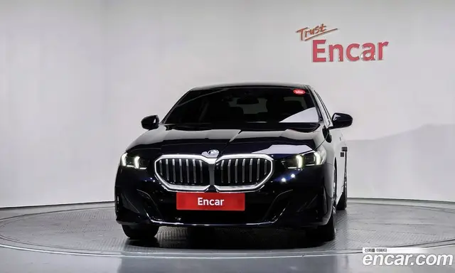 BMW 5 серия 2024 2.0 автомат (гидро), миниатюра 3
