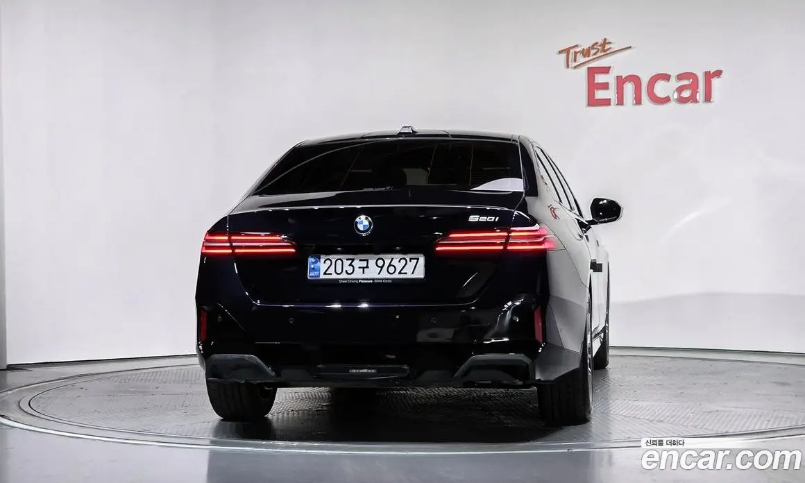 BMW 5 серия 2024 2.0 автомат (гидро), фото 4