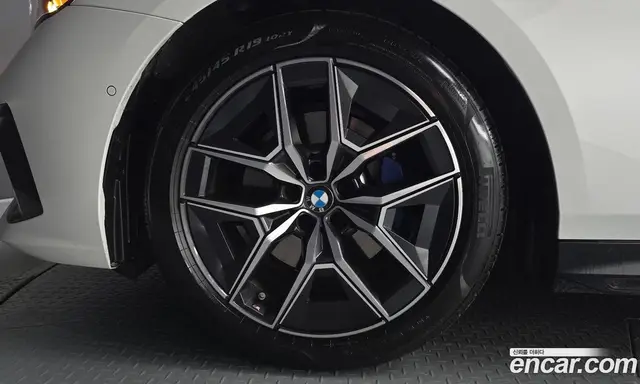 BMW 5 серия 2025 2.0 автомат (гидро), миниатюра 4