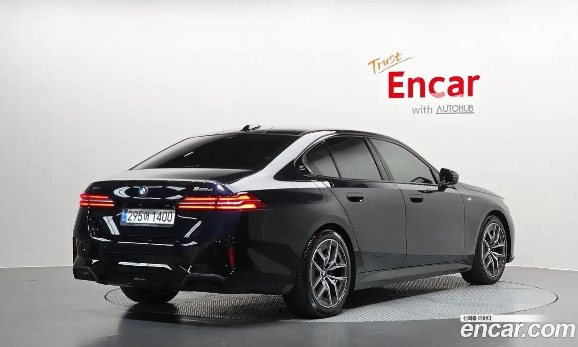 BMW 5 серия 2025 2.0 автомат (гидро), фото 1 BMW 5 серия 2025 2.0 автомат (гидро), фото 1