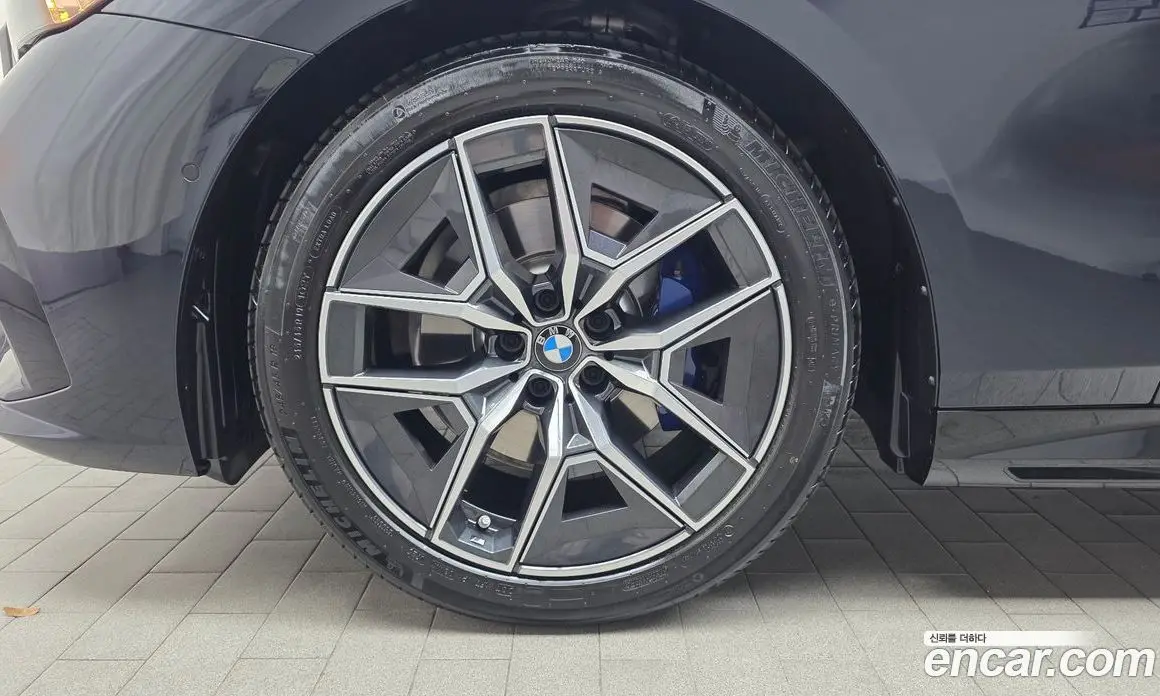 BMW 5 серия 2025 2.0 автомат (гидро), фото 4 BMW 5 серия 2025 2.0 автомат (гидро), фото 4