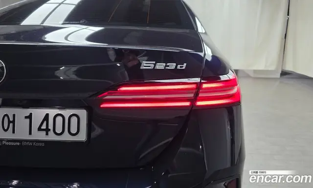 BMW 5 серия 2025 2.0 автомат (гидро), миниатюра 8 BMW 5 серия 2025 2.0 автомат (гидро), миниатюра 8