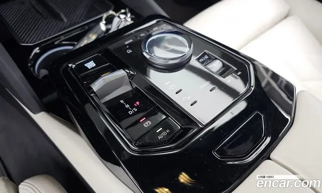 BMW 5 серия 2025 2.0 автомат (гидро), миниатюра 12