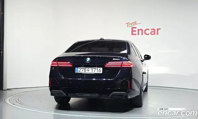 BMW 5 серия 2025 2.0 автомат (гидро), миниатюра 4