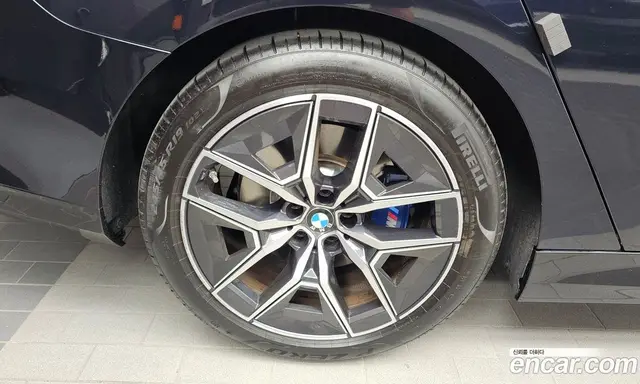 BMW 5 серия 2025 2.0 автомат (гидро), миниатюра 5