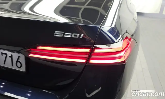 BMW 5 серия 2025 2.0 автомат (гидро), миниатюра 9