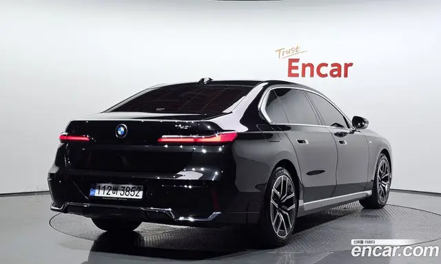 BMW 7 серия, 2022, 47 807 км