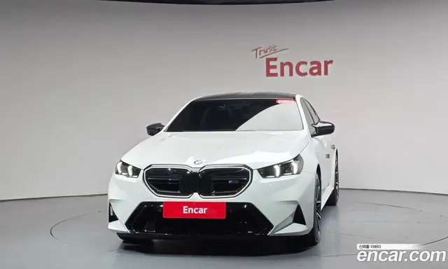 BMW M5 2025 4.4 автомат (гидро), миниатюра 2