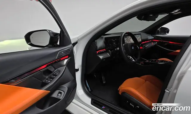 BMW M5 2025 4.4 автомат (гидро), миниатюра 12