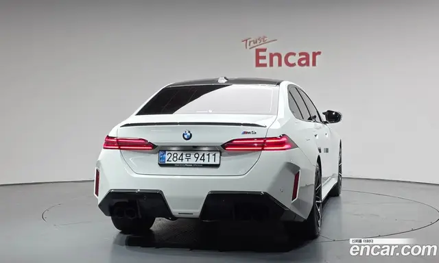 BMW M5 2025 4.4 автомат (гидро), миниатюра 3