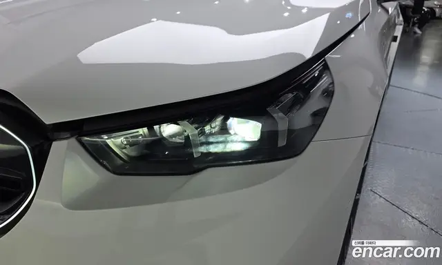 BMW M5 2025 4.4 автомат (гидро), миниатюра 7