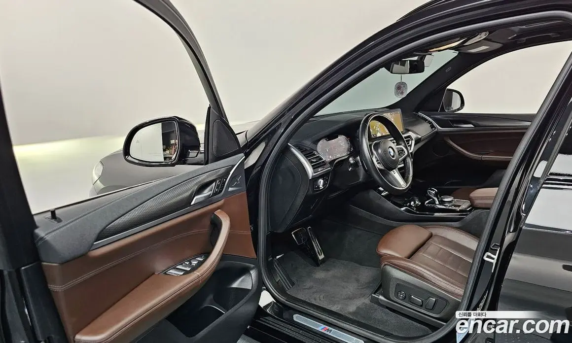 BMW X3 2023 2.0 автомат (гидро), фото 13