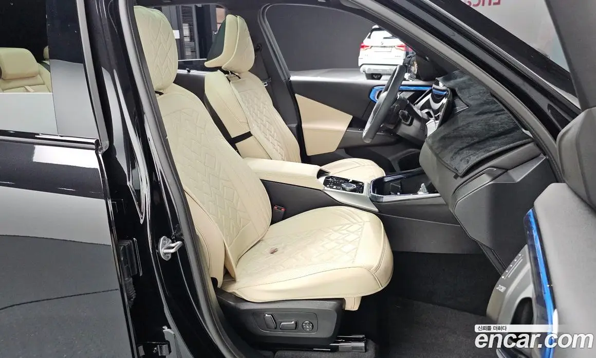 BMW X3 2025 2.0 автомат (гидро), фото 18 BMW X3 2025 2.0 автомат (гидро), фото 18