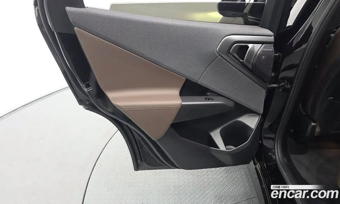 BMW X3 2025 2.0 автомат (гидро), фото 15