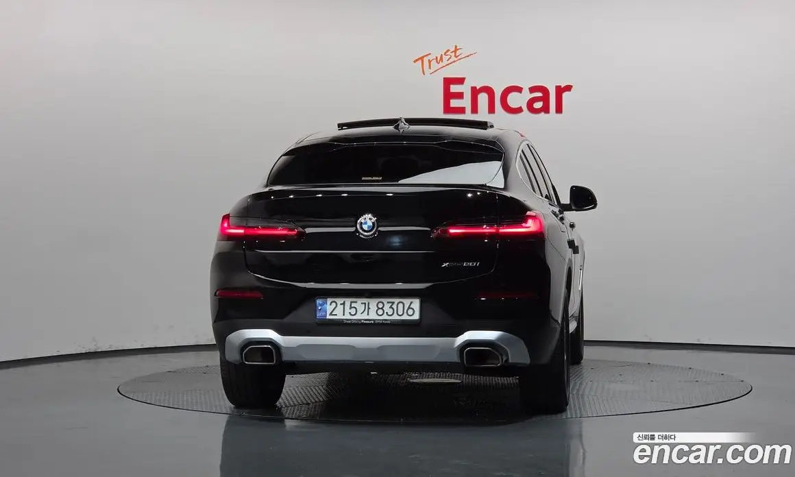BMW X4 2024 2.0 автомат (гидро), фото 4 BMW X4 2024 2.0 автомат (гидро), фото 4