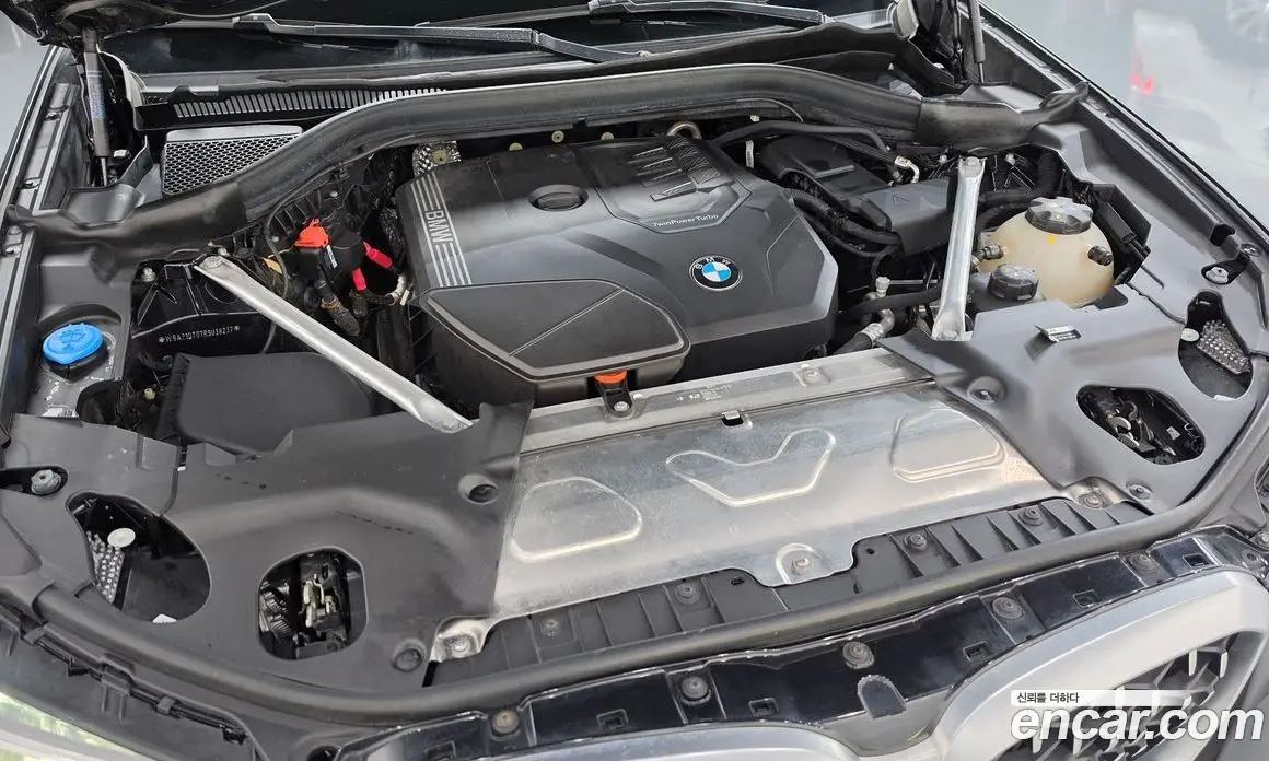 BMW X4 2024 2.0 автомат (гидро), фото 6 BMW X4 2024 2.0 автомат (гидро), фото 6