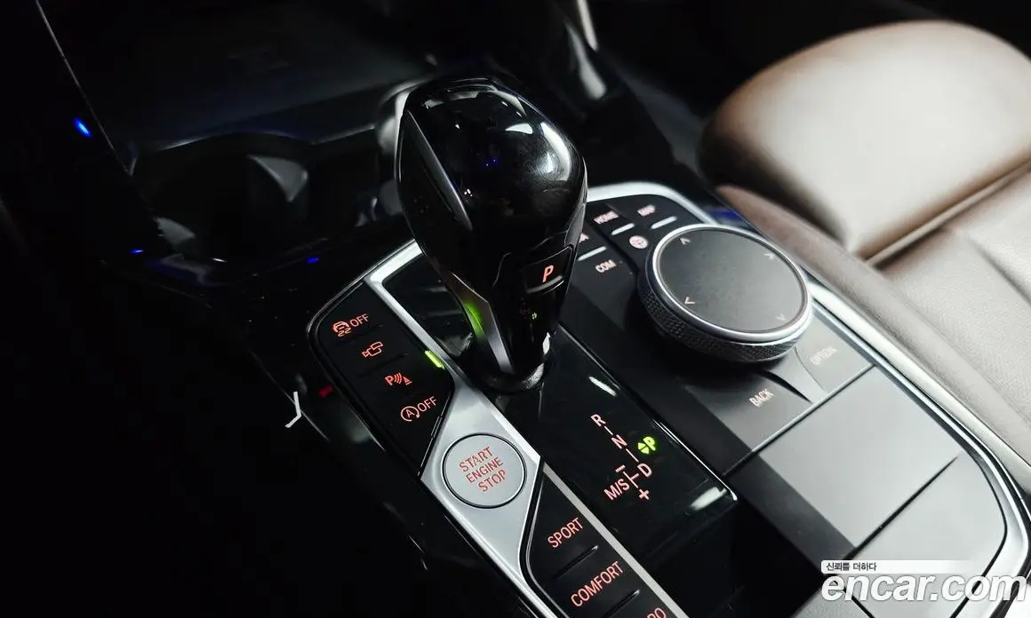 BMW X4 2025 2.0 автомат (гидро), фото 12