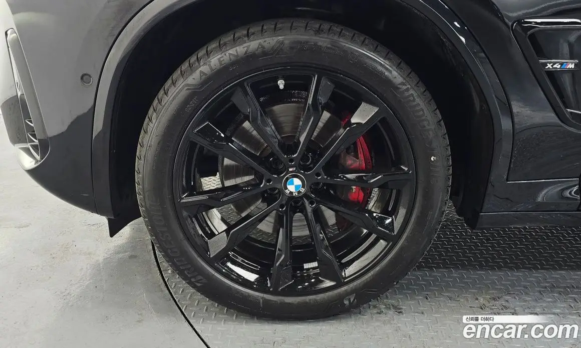 BMW X4 2025 2.0 автомат (гидро), фото 5