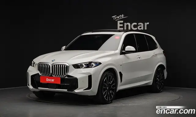 BMW X5, 2025, 8 101 км