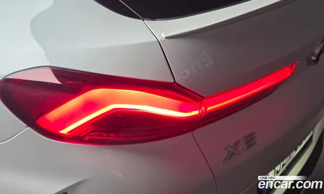 BMW X6 2022 3.0 автомат (гидро), миниатюра 9