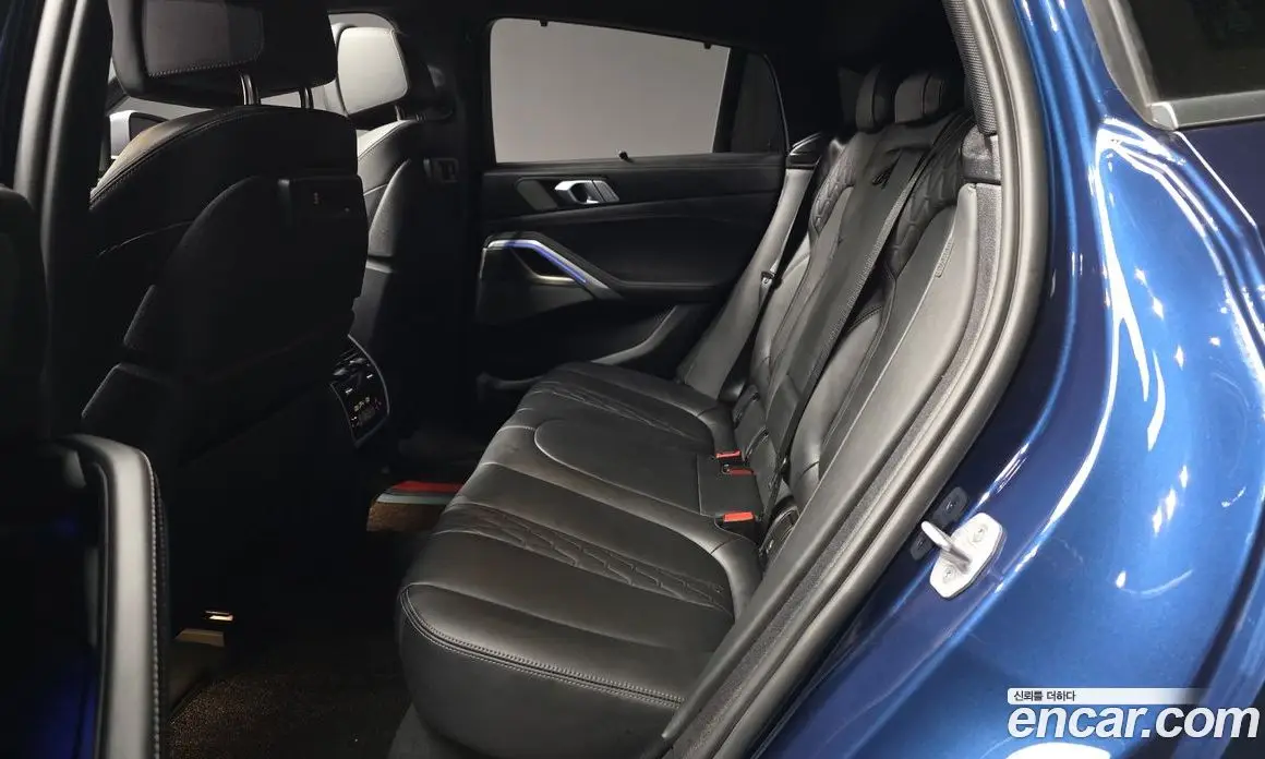BMW X6 2023 3.0 автомат (гидро), фото 16