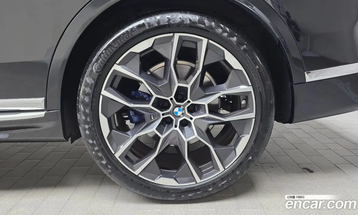 BMW X7 2024 3.0 автомат (гидро), фото 6 BMW X7 2024 3.0 автомат (гидро), фото 6