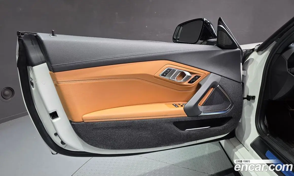 BMW Z4 2022 2.0 автомат (гидро), фото 14