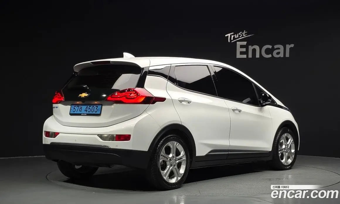 Chevrolet Bolt EV 2019 0.2 автомат (гидро), фото 1 Chevrolet Bolt EV 2019 0.2 автомат (гидро), фото 1