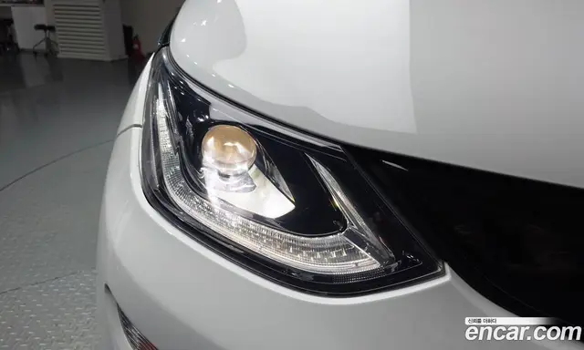 Chevrolet Bolt EV 2019 0.2 автомат (гидро), миниатюра 7 Chevrolet Bolt EV 2019 0.2 автомат (гидро), миниатюра 7