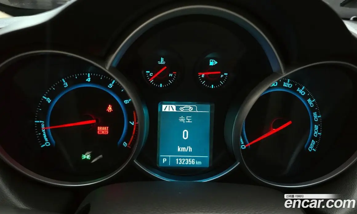 Chevrolet Cruze 2015 1.4 автомат (гидро), фото 11