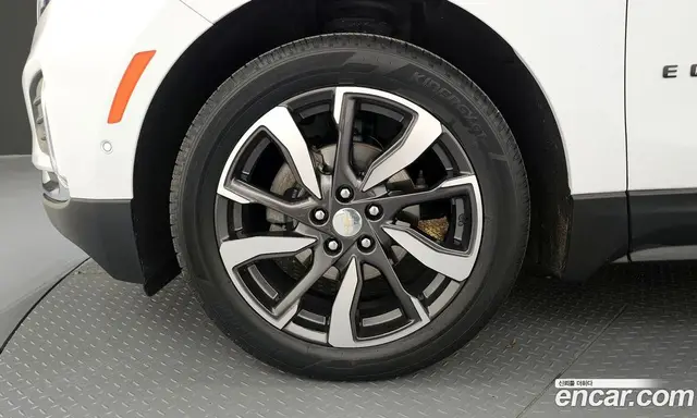 Chevrolet Equinox 2022 1.5 автомат (гидро), миниатюра 5