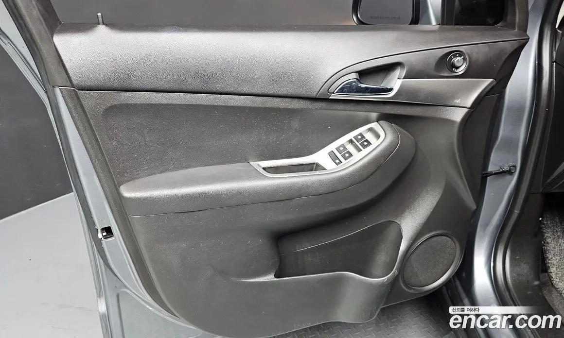 Chevrolet Orlando 2017 2.0 автомат (гидро), фото 14