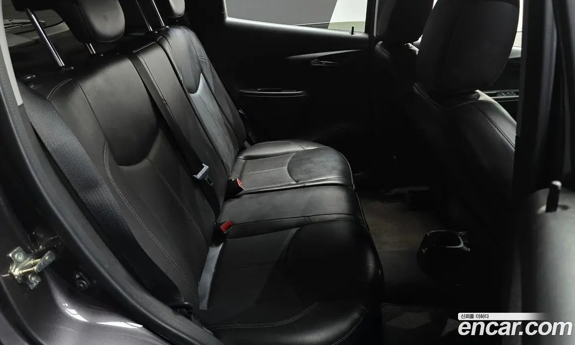 Chevrolet Spark 2015 1.0 автомат (гидро), фото 17