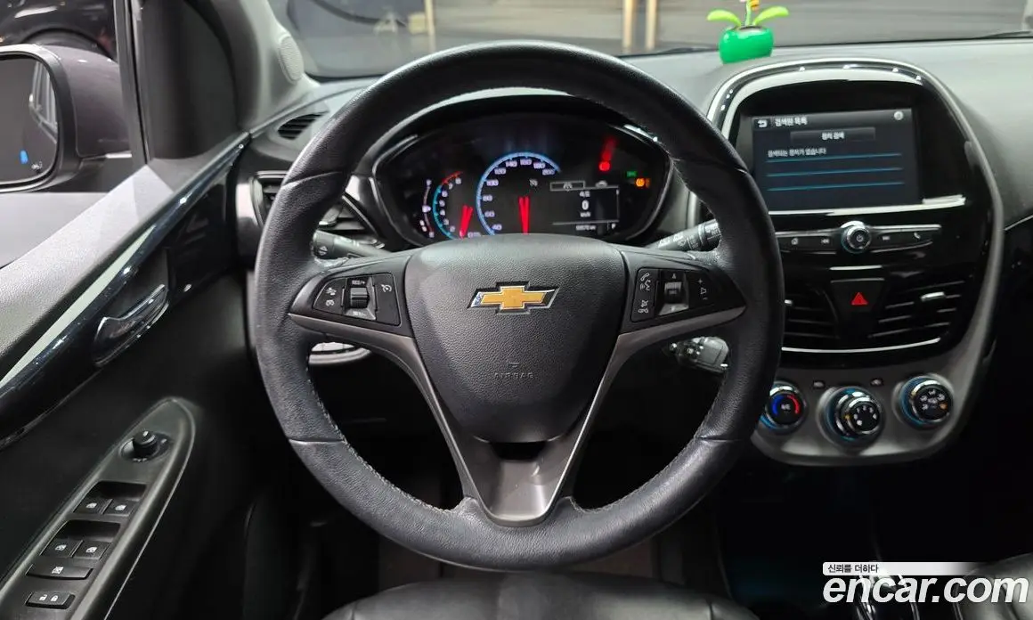 Chevrolet Spark 2015 1.0 автомат (гидро), фото 19