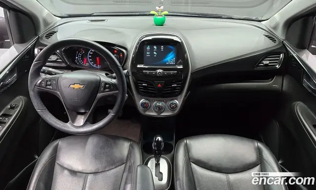 Chevrolet Spark 2015 1.0 автомат (гидро), миниатюра 10