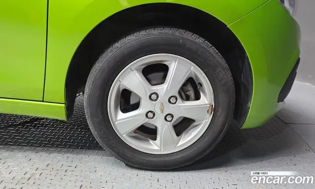 Chevrolet Spark 2016 1.0 автомат (гидро), миниатюра 7