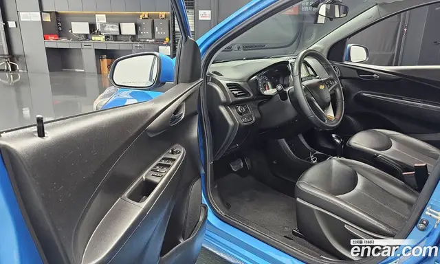 Chevrolet Spark 2017 1.0 автомат (гидро), миниатюра 12